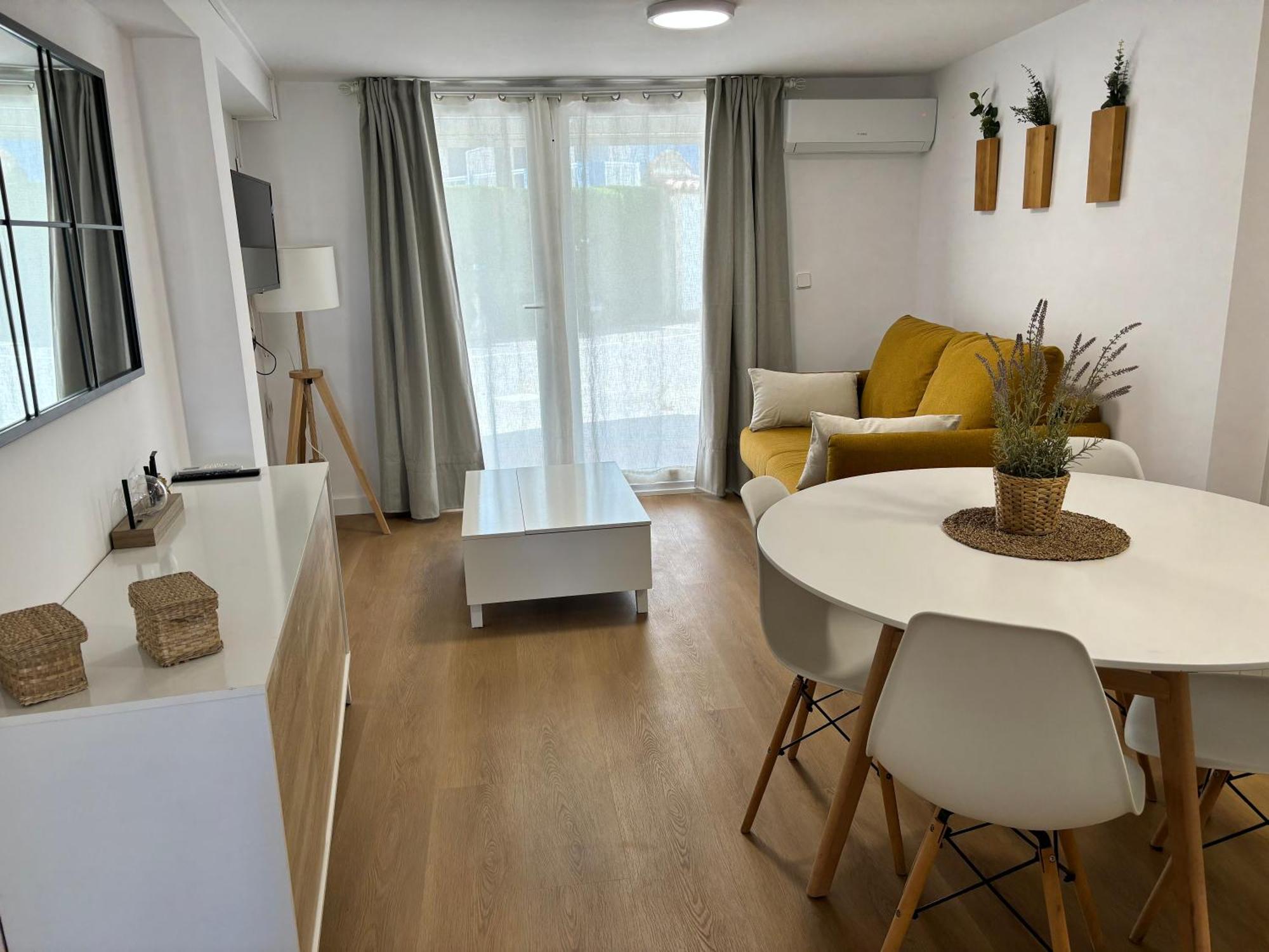 Apartamento Rabdells Olivanova 150M De La Playa Екстериор снимка
